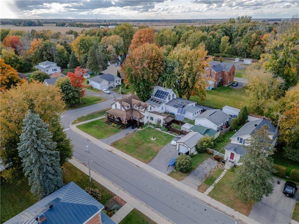 South Glengarry, ON K0C 1N0,29 OAK ST