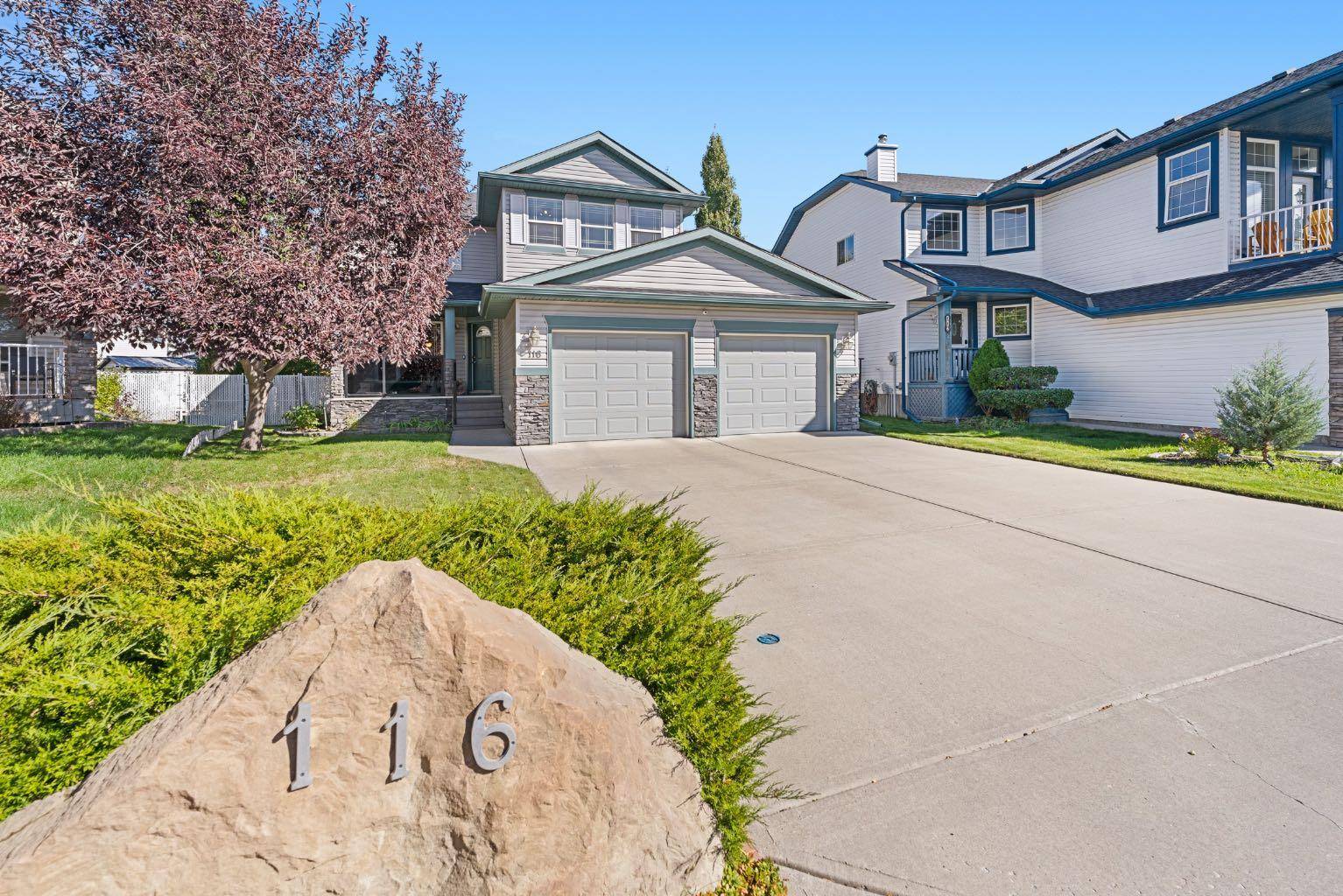 Chestermere, AB T1X1L1,116 Oakmere PL