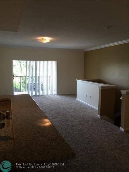 Coral Springs, FL 33067,5800 W Sample Rd  #307