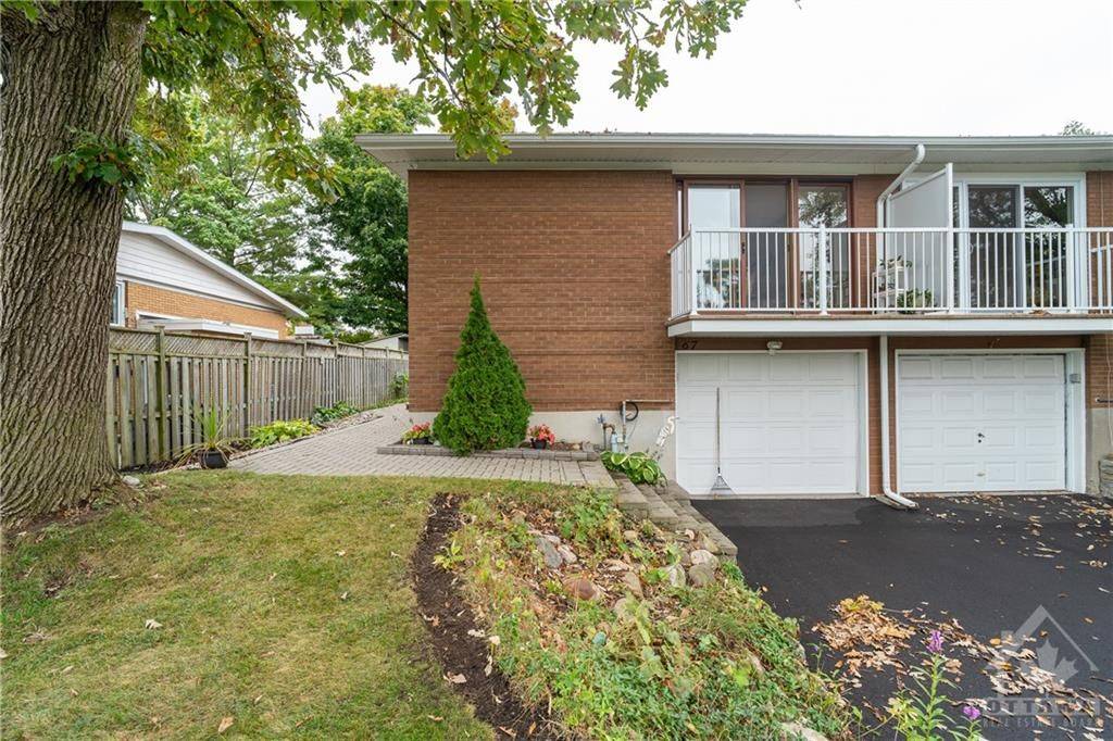 Cityview - Parkwoods Hills - Rideau Shore, ON K2E 5P9,67 WOODMOUNT CRES