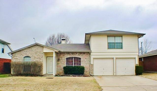 Arlington, TX 76002,6416 Nellie Drive