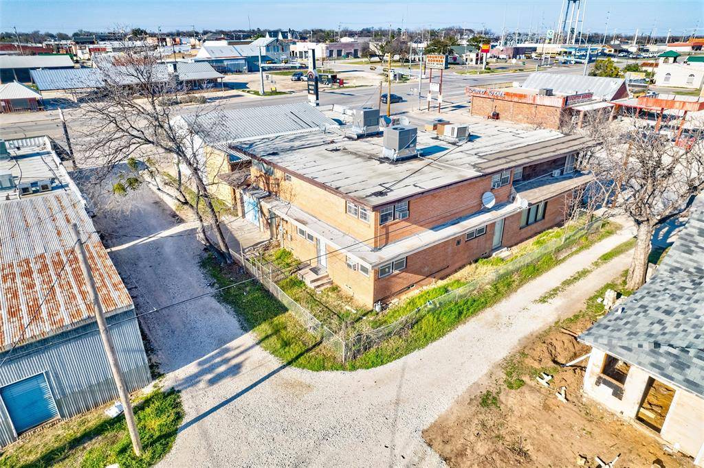 Nocona, TX 76255,102 Montague Street