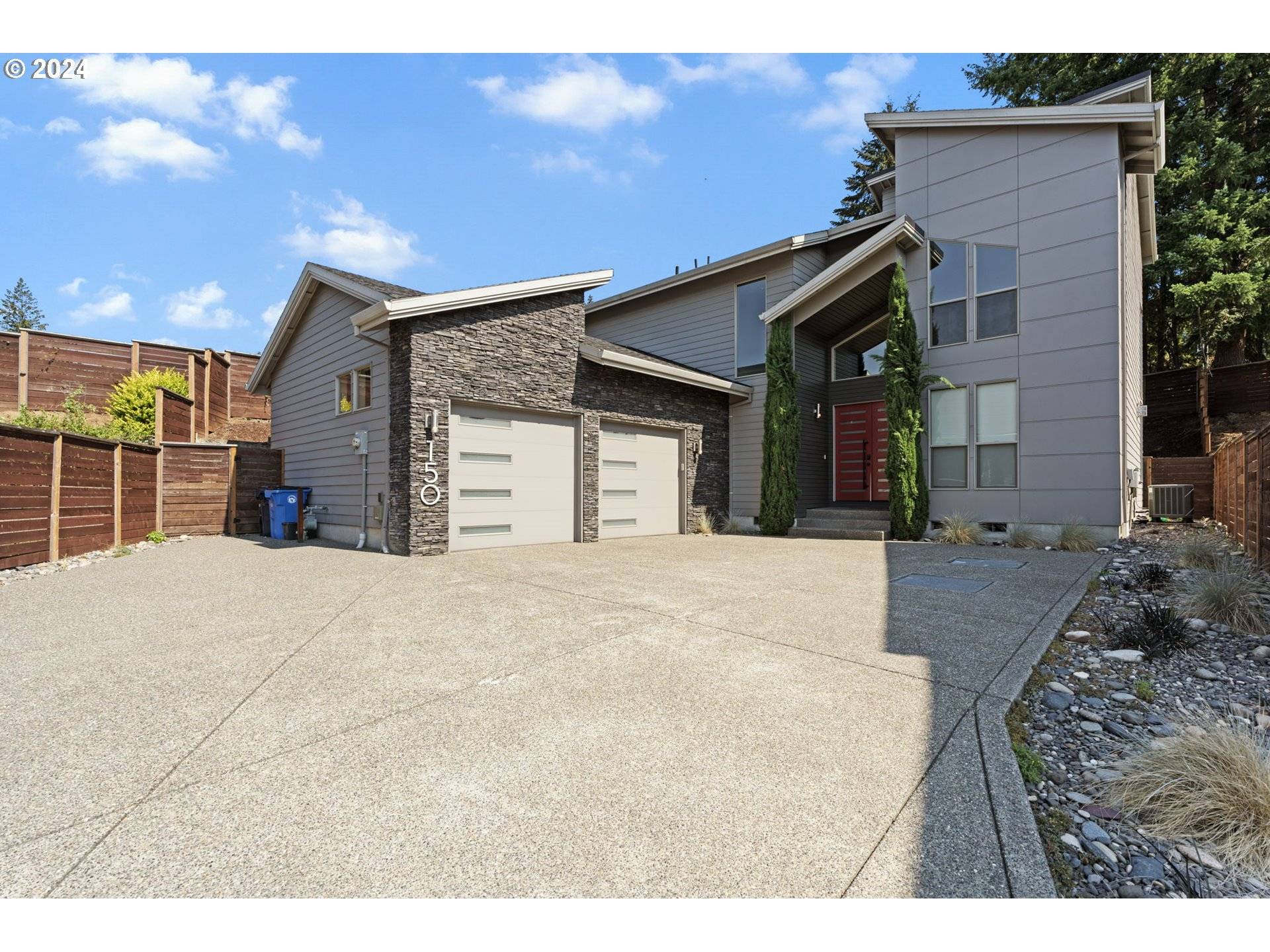 Camas, WA 98607,150 N 45TH CIR