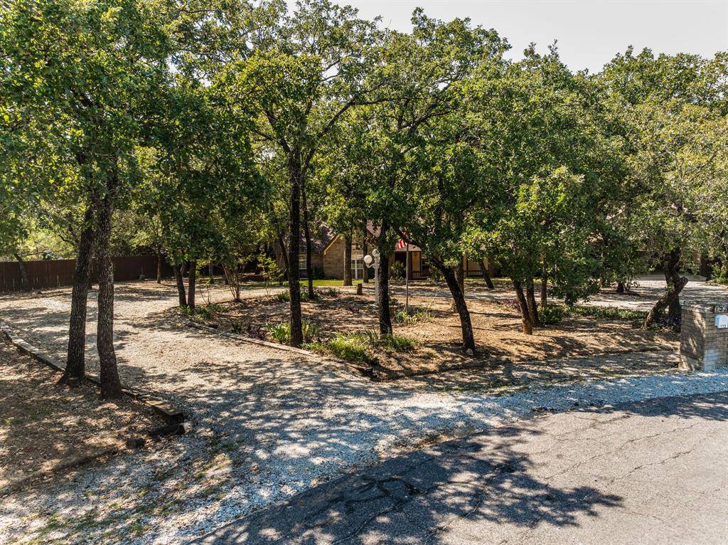 Burleson, TX 76028,132 Oak Trail