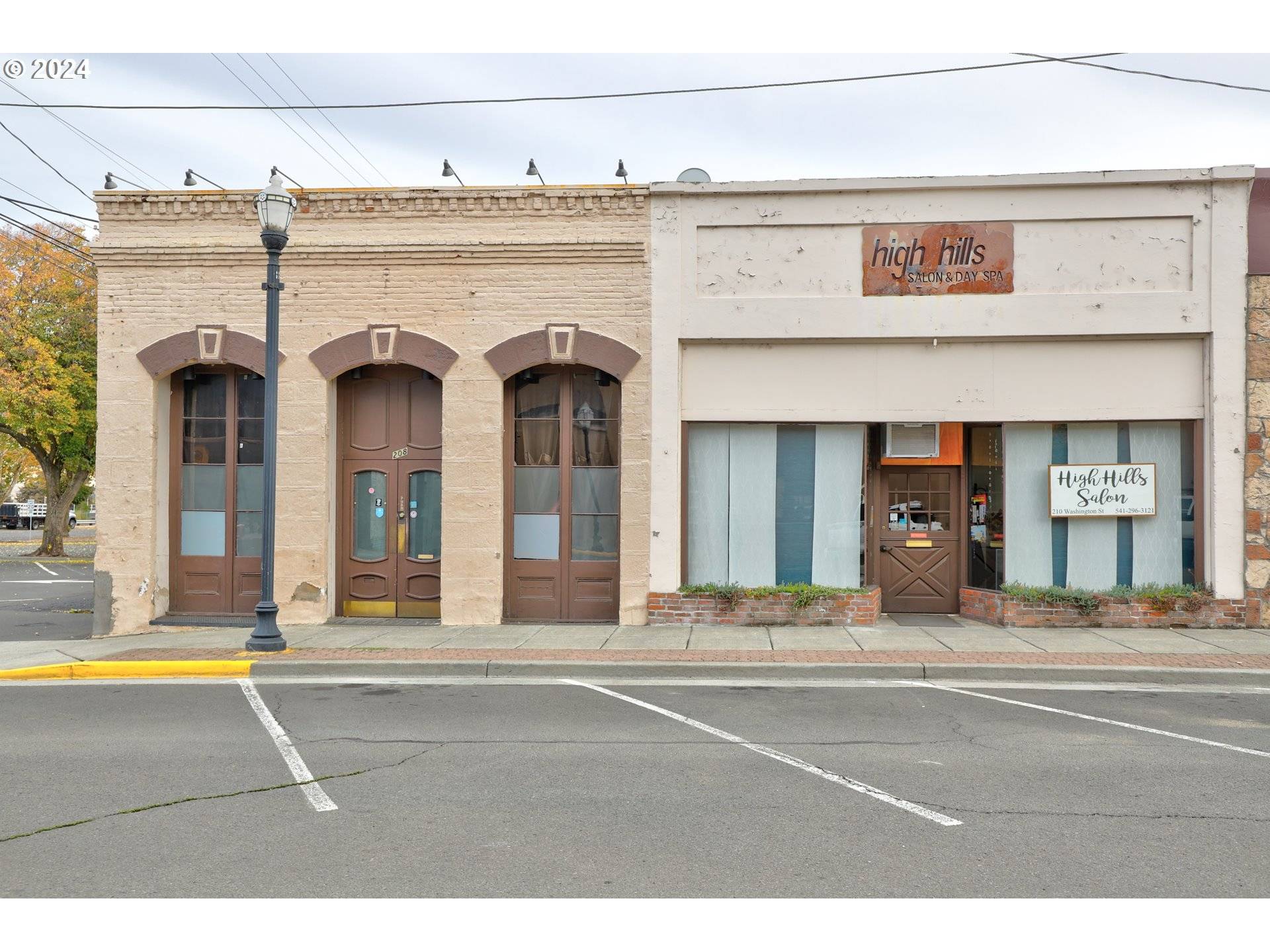 The Dalles, OR 97058,208 Washington ST