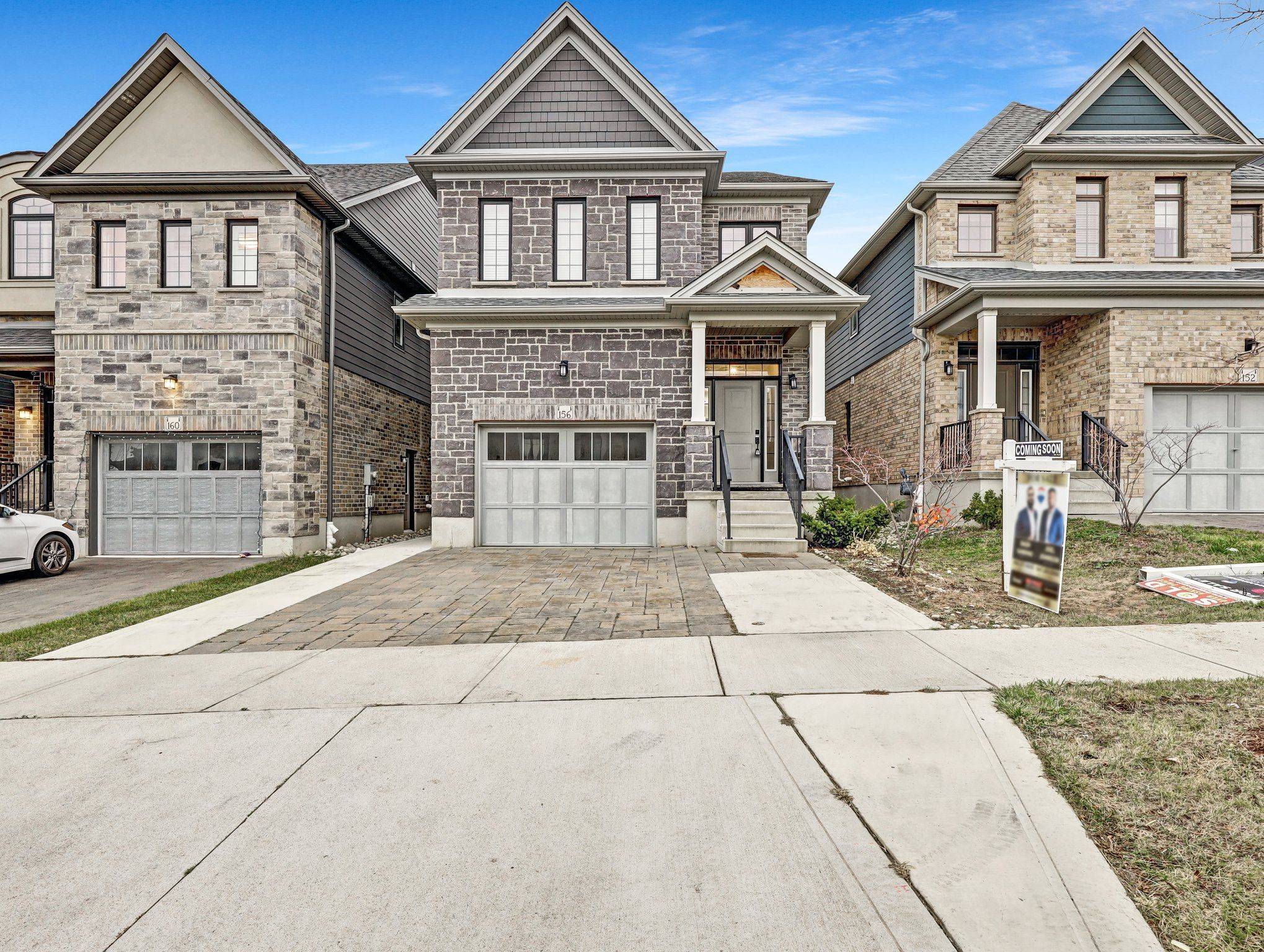 Kitchener, ON N2R 1M2,156 HOLLYBROOK TRL