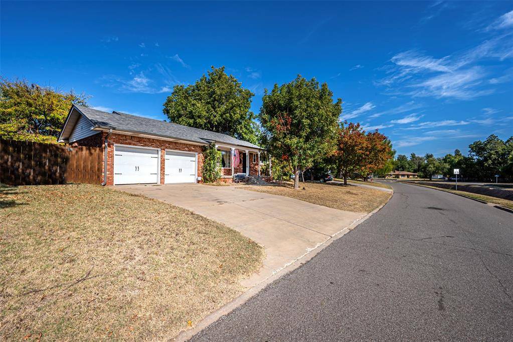 Oklahoma City, OK 73120,9627 Village Drive