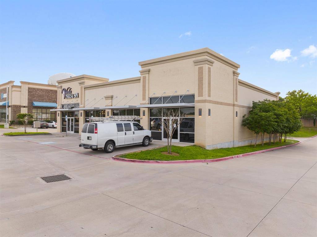 North Richland Hills, TX 76182,8533 Davis Boulevard #200