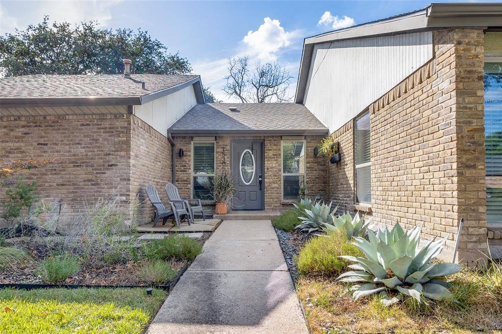 Dallas, TX 75248,15305 Trails End Drive