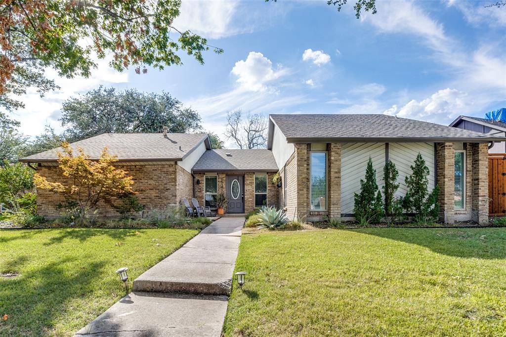 Dallas, TX 75248,15305 Trails End Drive