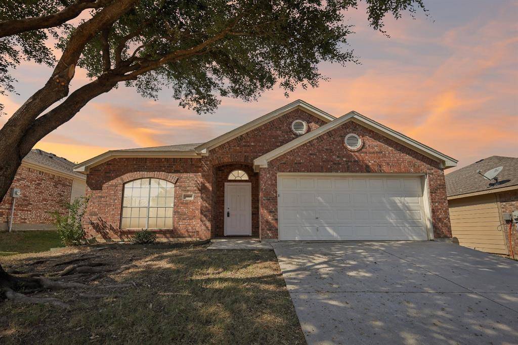 Fort Worth, TX 76052,14113 Esperanza Drive