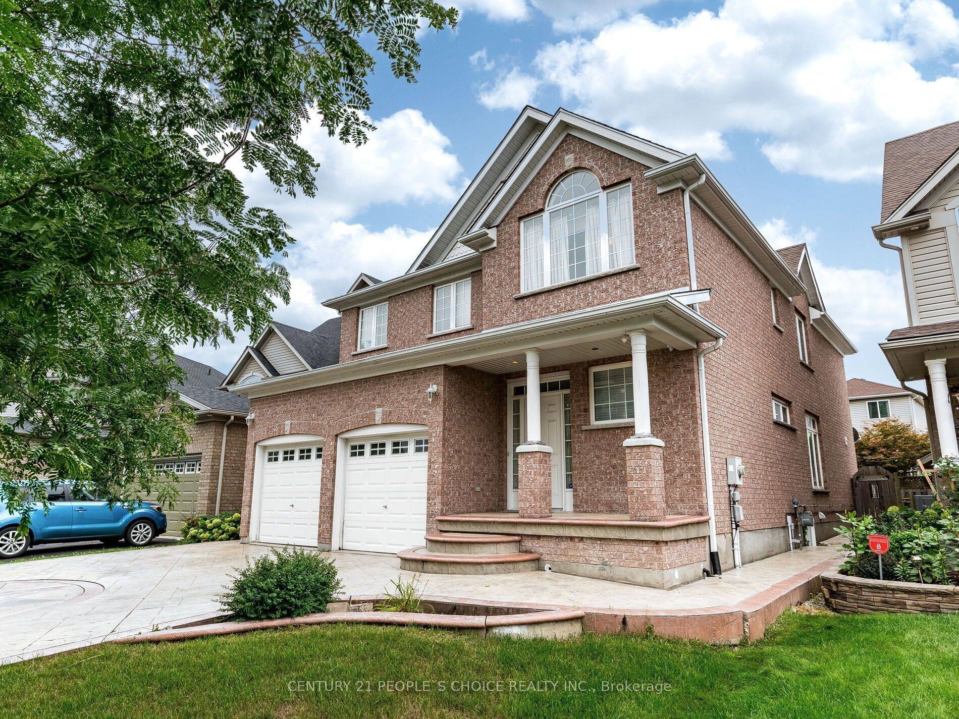 Cambridge, ON N3C 4P5,44 Lemonwood PL