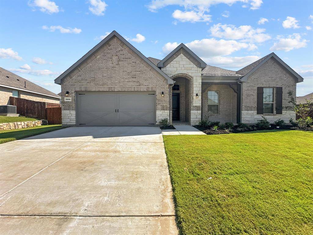 Midlothian, TX 76065,5806 Montana Drive