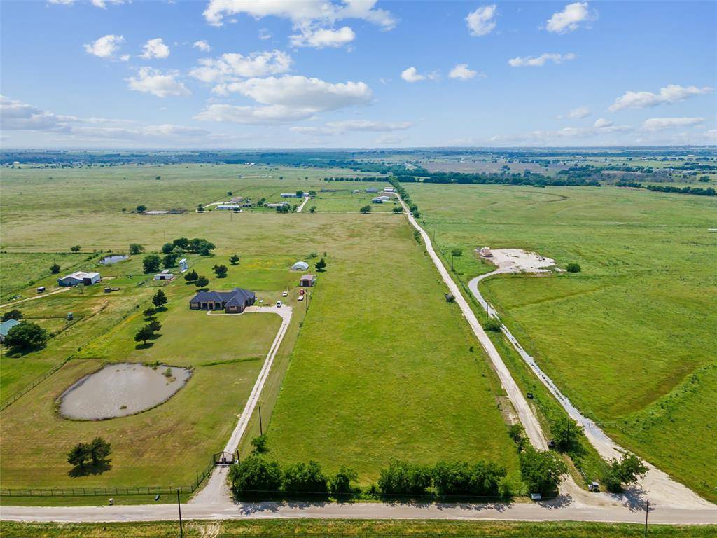 Grandview, TX 76050,9152 County Road 408a