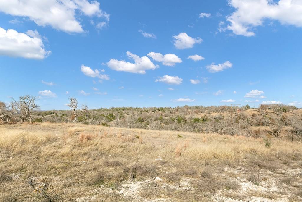 Fredericksburg, TX 78624,2897 -- Schneider-Moellering Rd