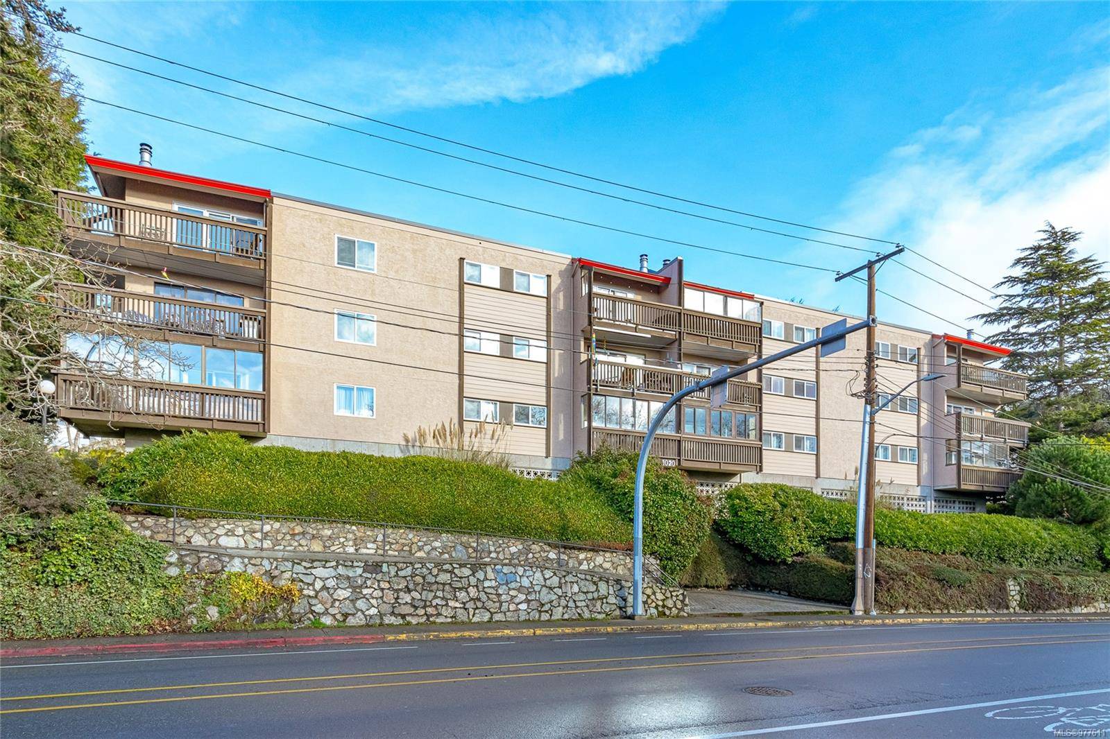 Esquimalt, BC V9A 3N2,1020 Esquimalt Rd #209