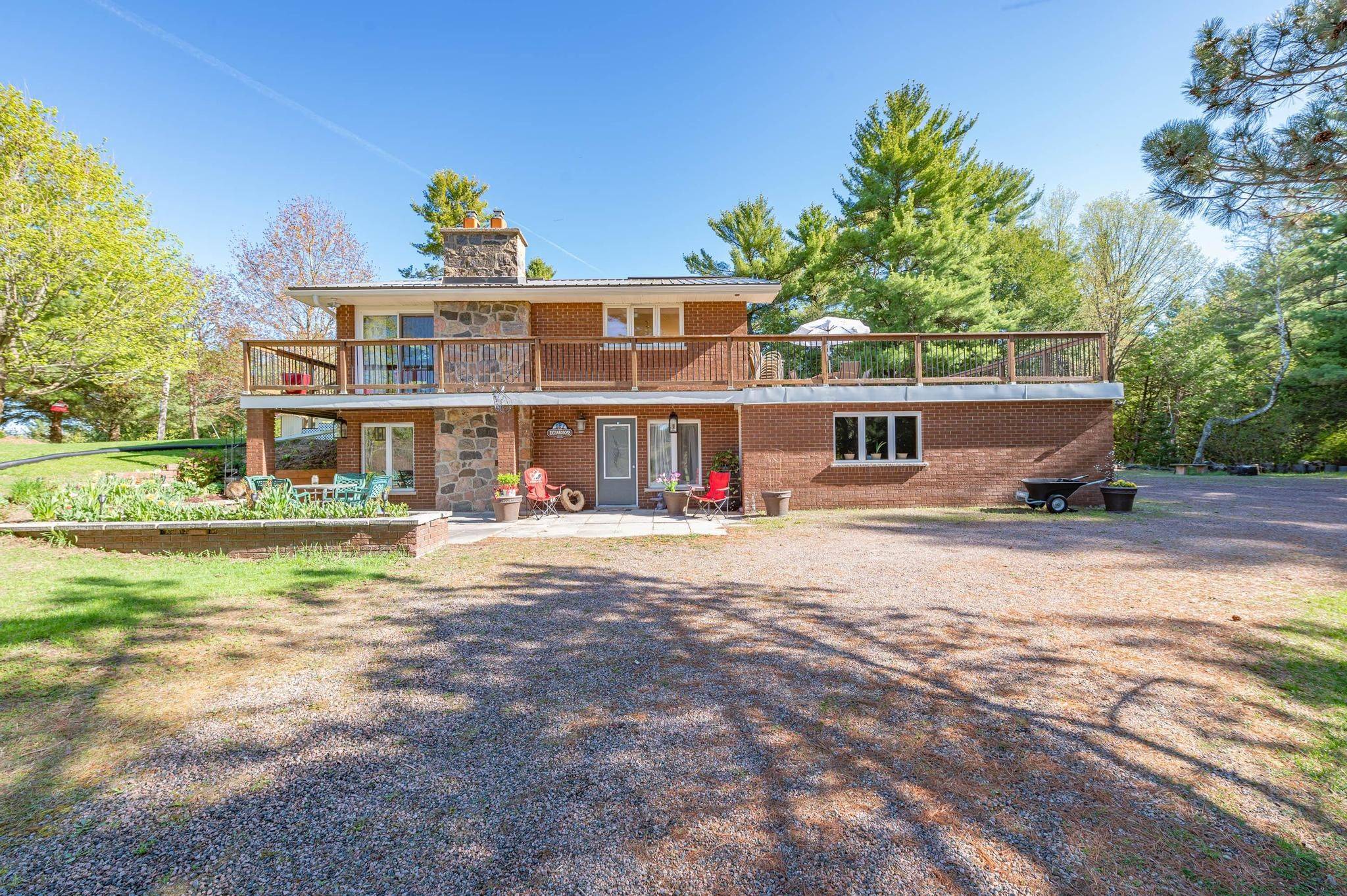 Kawartha Lakes, ON K0M 2T0,3374 Elm Tree RD