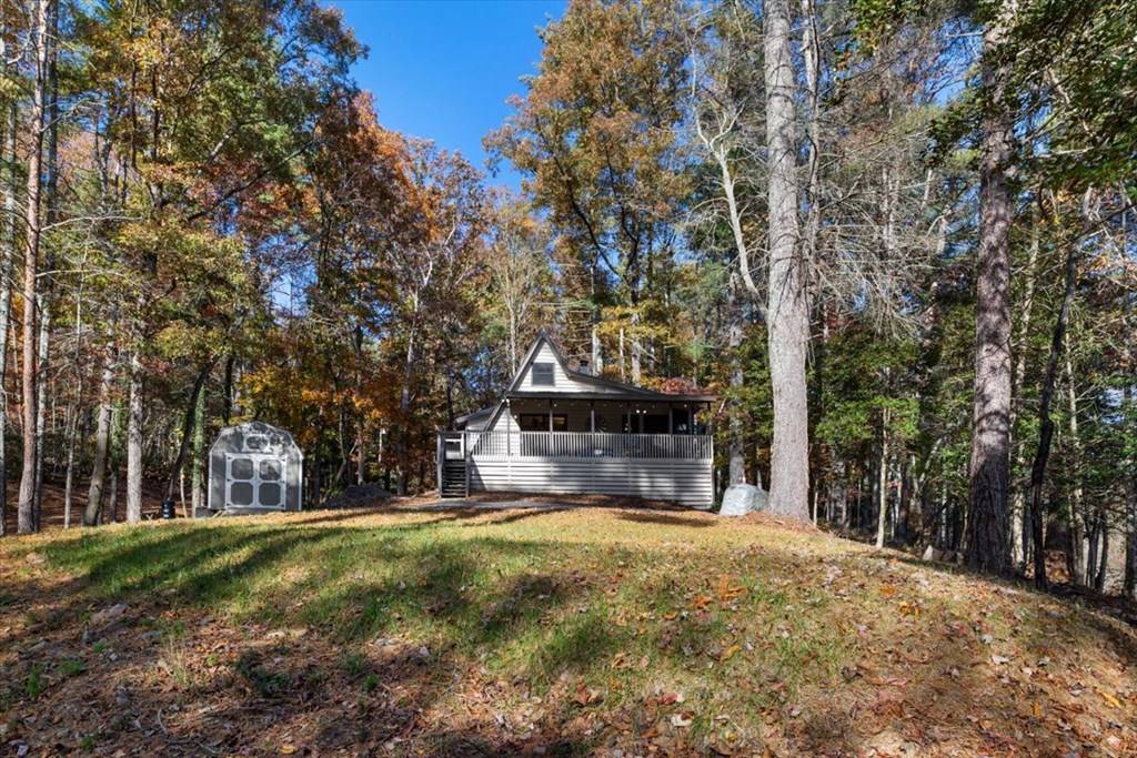 Hayesville, NC 28904,142 Mission Dam Road