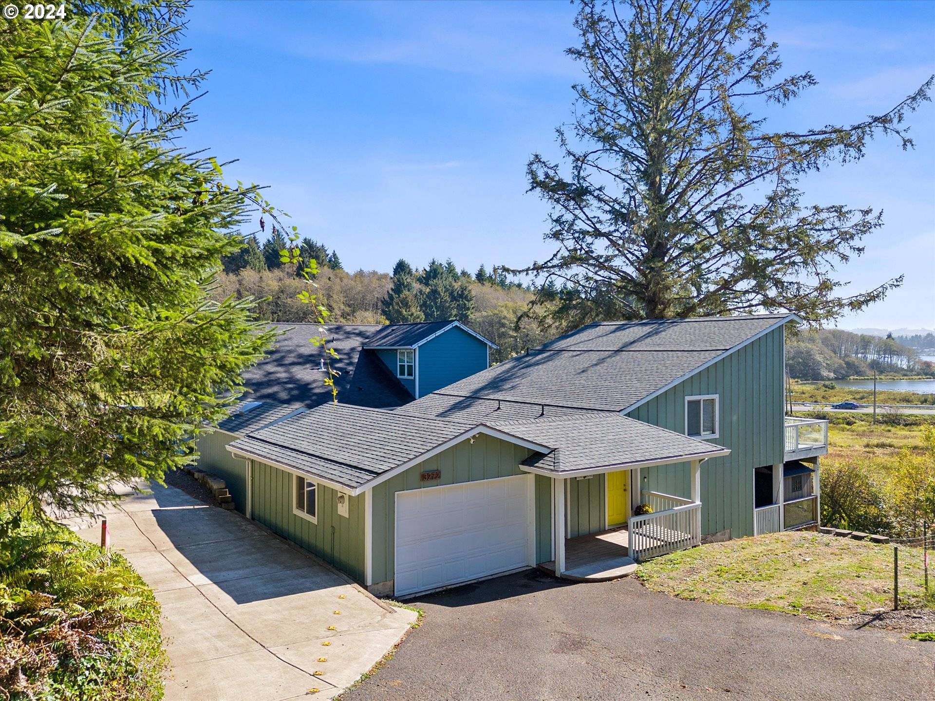 Lincoln City, OR 97367,3272 NE 50TH ST