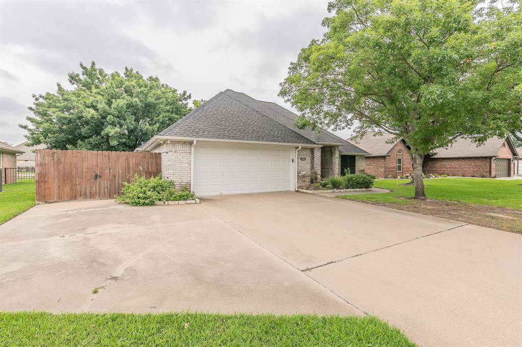 Granbury, TX 76048,1202 Canvasback Drive