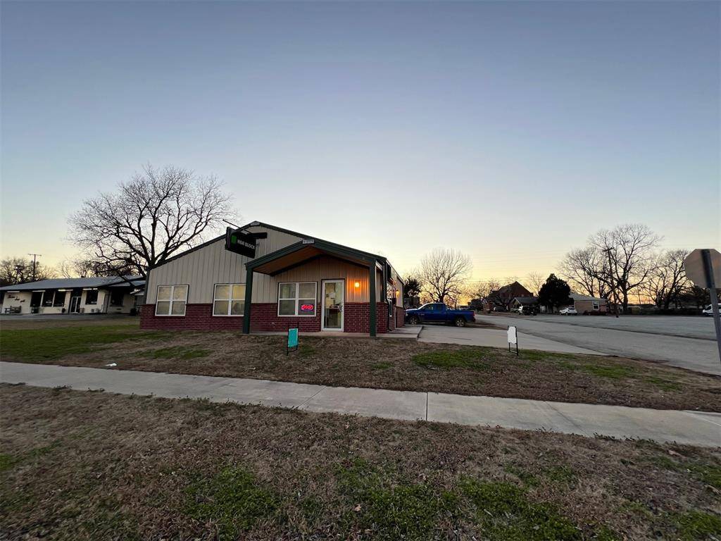 Wewoka, OK 74884,503 S Mekusukey Avenue