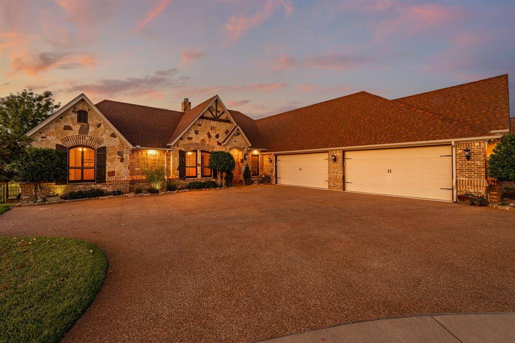 Granbury, TX 76048,1005 Sunset Bay Court