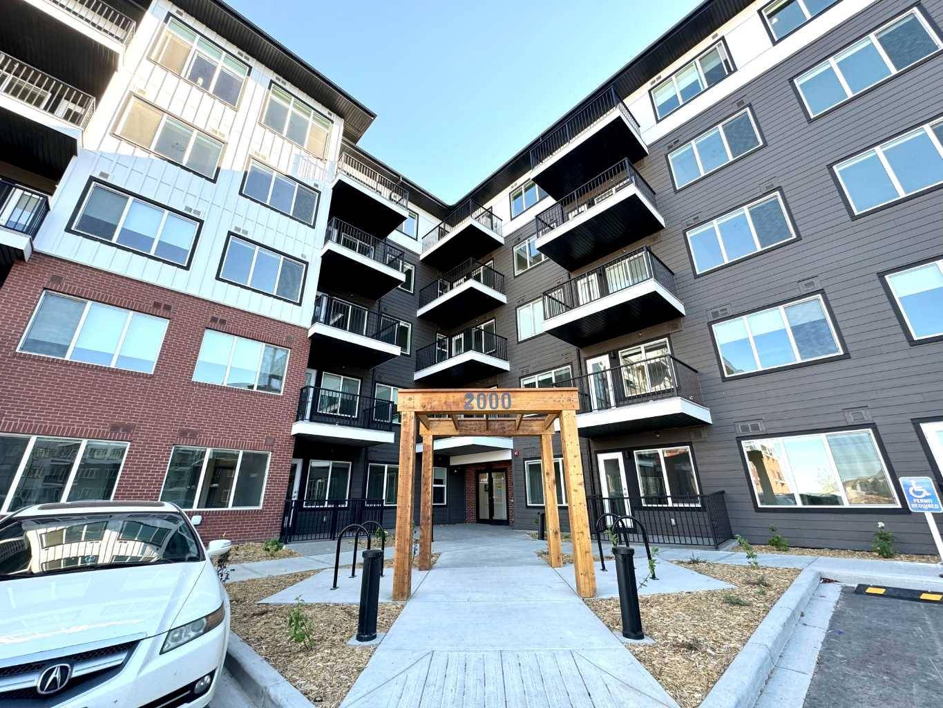 Calgary, AB T3N 2K1,395 Skyview Pkwy NE #2214