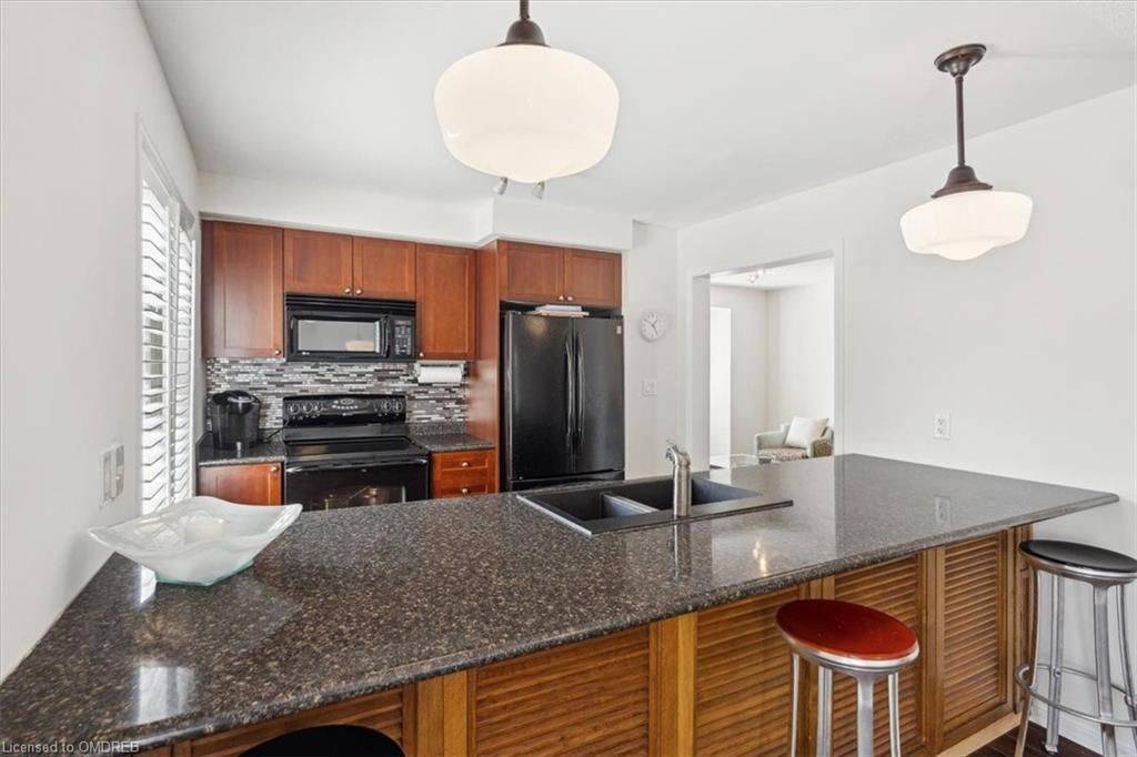 Milton, ON L9T 0M5,949 HASSELFELDT HTS