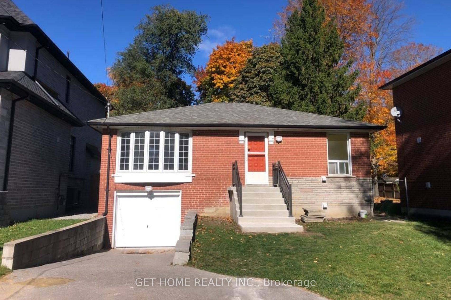 Toronto E10, ON M1E 4A2,371 Beechgrove DR #Bsmt