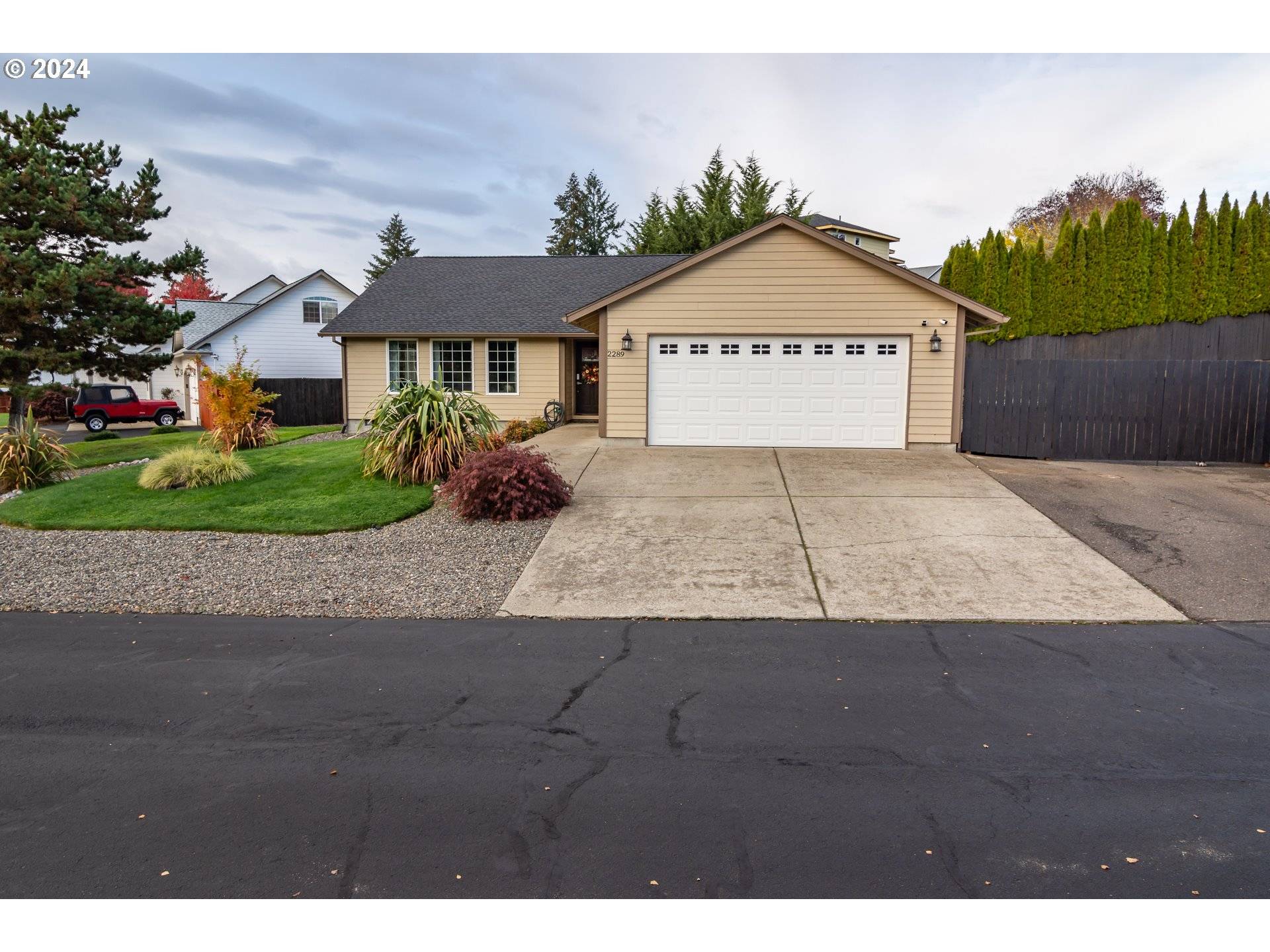 Sutherlin, OR 97479,2289 EAGLE LOOP