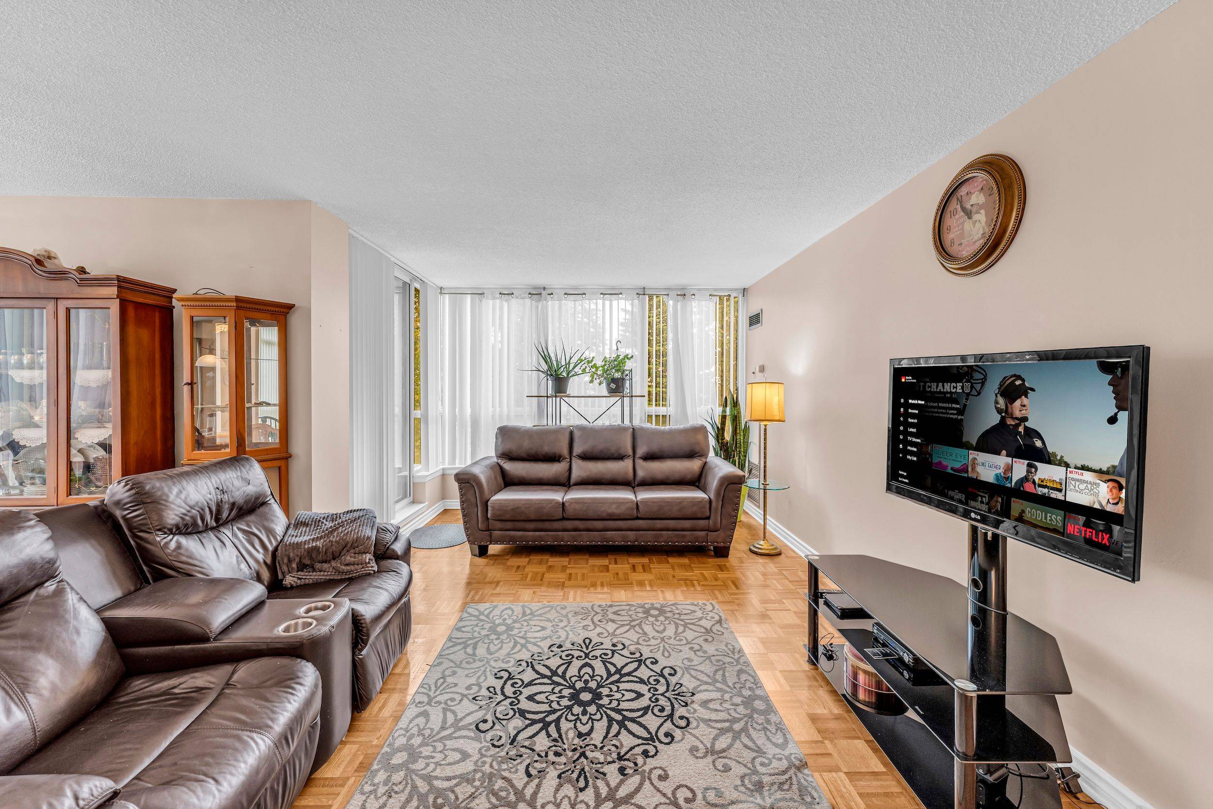 Brampton, ON L6S 5Y4,12 Laurelcrest ST #213