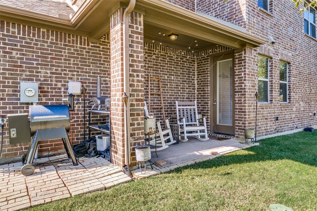 Carrollton, TX 75007,1052 Foxglove Drive