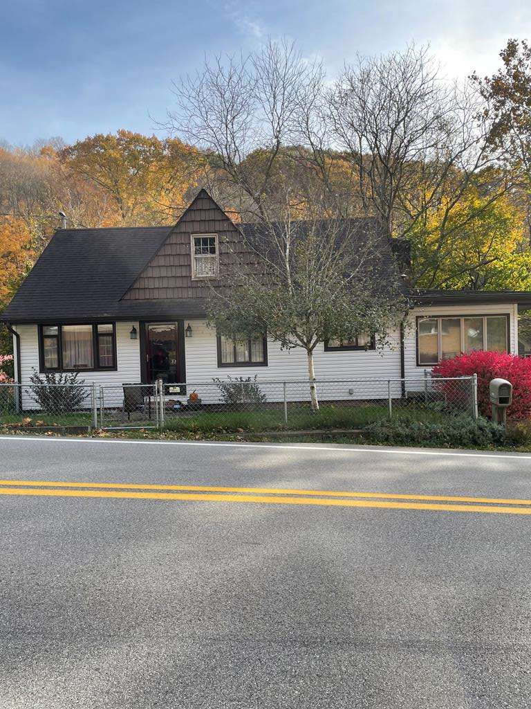 Follansbee, WV 26037,***1608 Allegheny Street