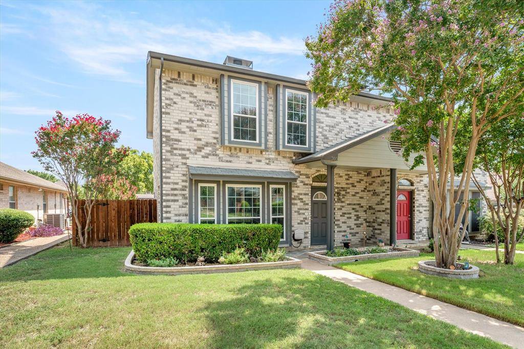 Euless, TX 76039,705 Essex Place