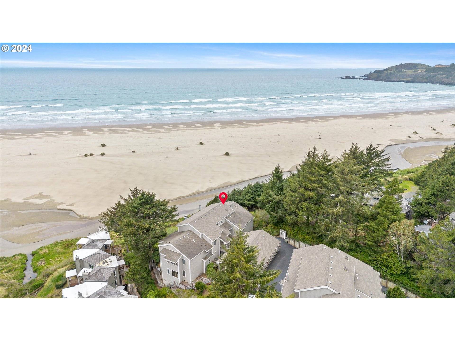 Newport, OR 97365,3711 NW OCEANVIEW DR #A-1