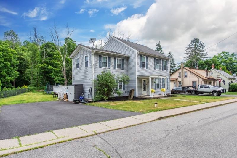 Frelinghuysen Twp., NJ 07825,244 Main St