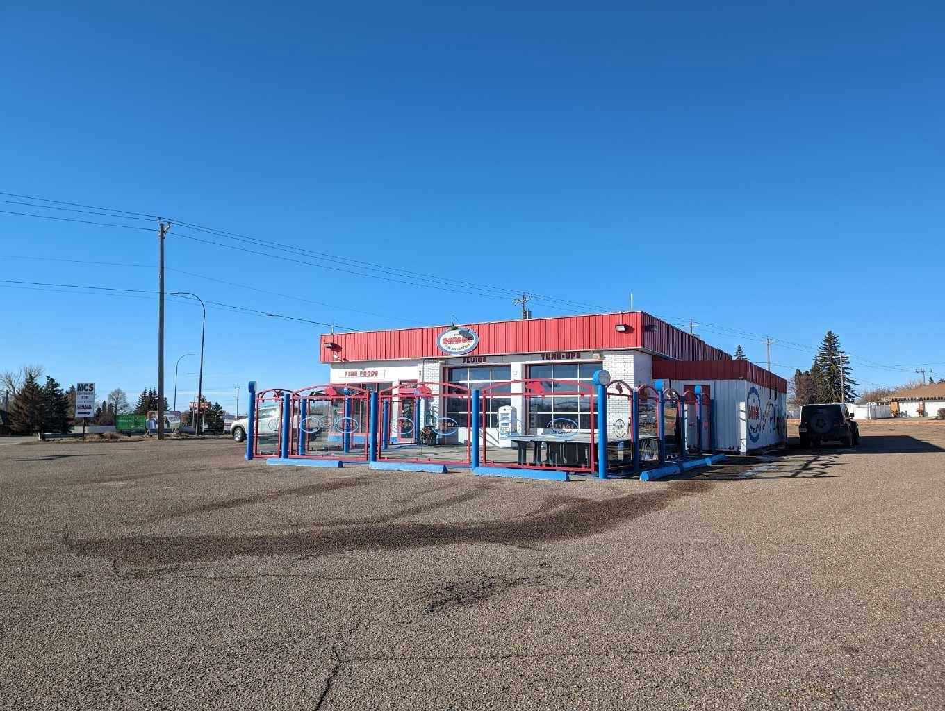 Medicine Hat, AB T1A 5C8,710 Gershaw DR SW