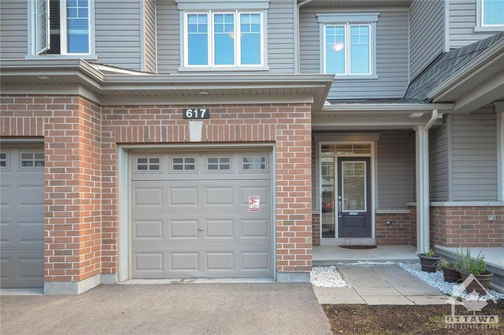 Barrhaven, ON K2J 6G9,617 LAURALEAF CRES