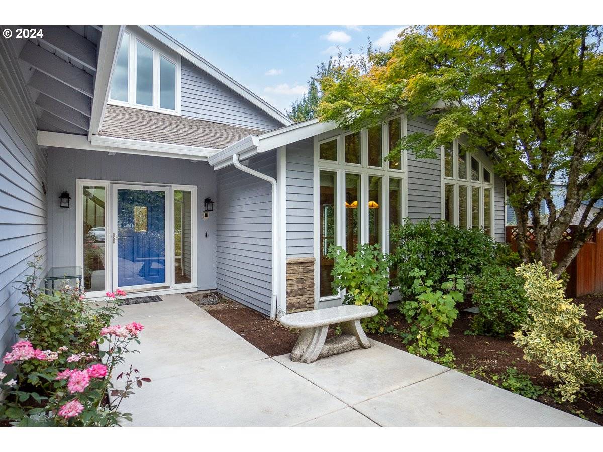 Lake Oswego, OR 97035,2618 SW ORCHARD HILL PL