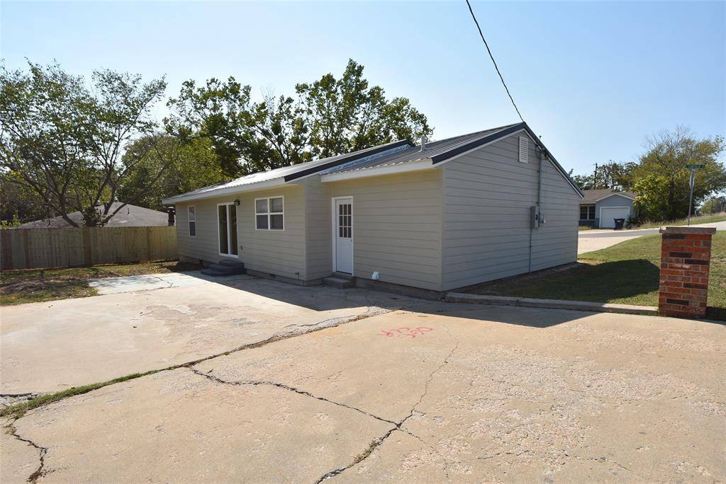 Seminole, OK 74868,908 Lincoln Street