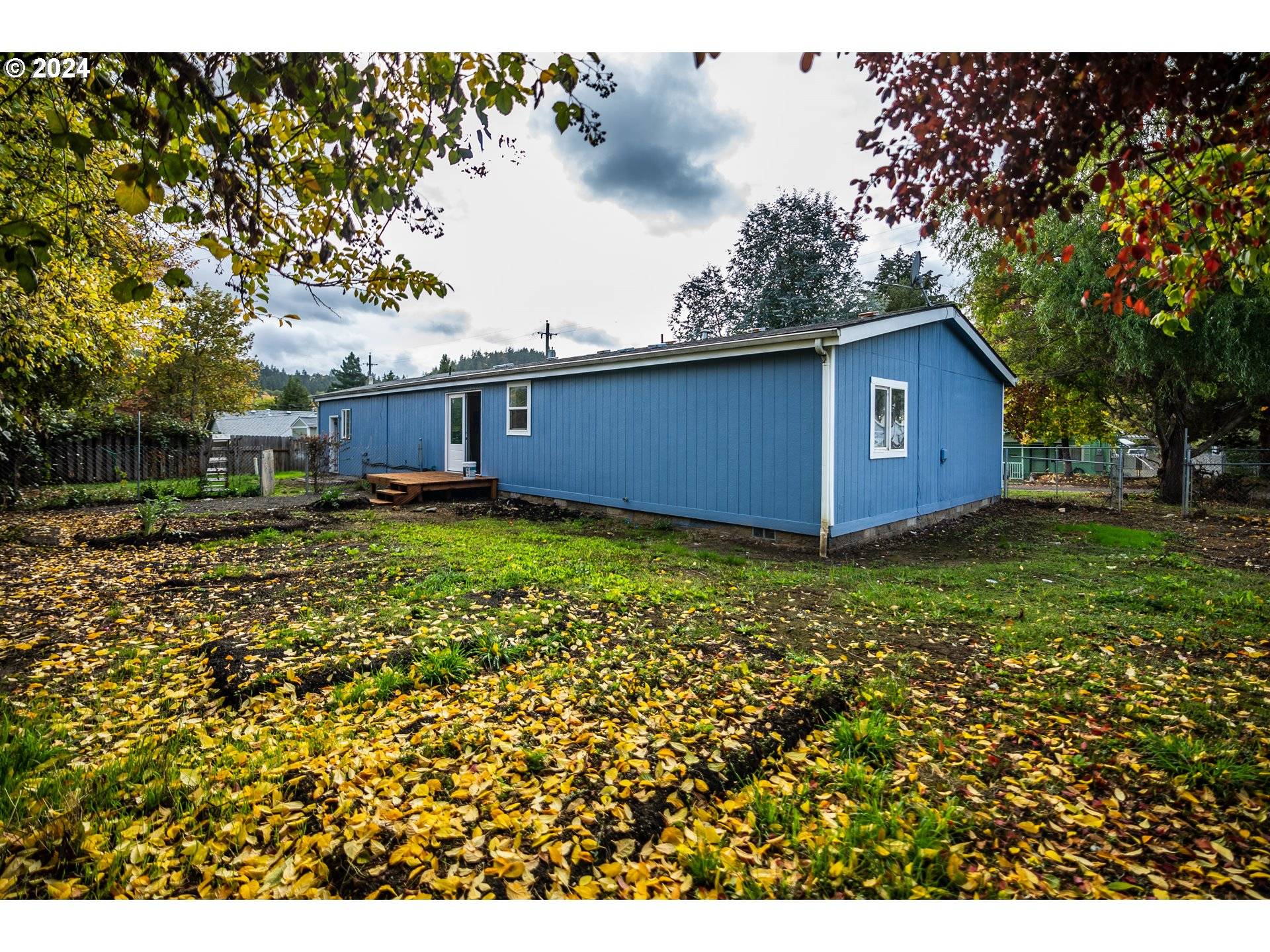 Myrtle Creek, OR 97457,435 NE CEDAR AVE