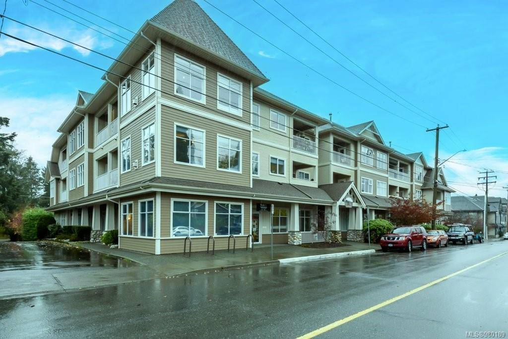 Courtenay, BC V9N 1H3,555 4th St #205