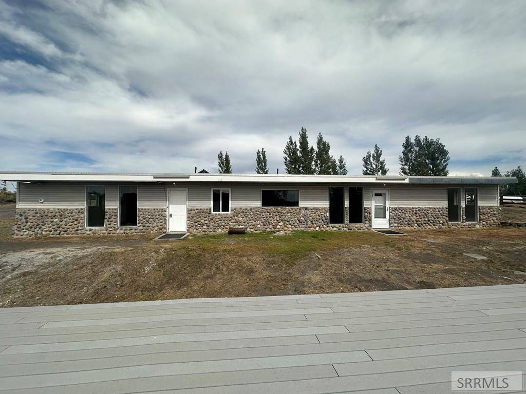 St Anthony, ID 83445,248 N 1600 E