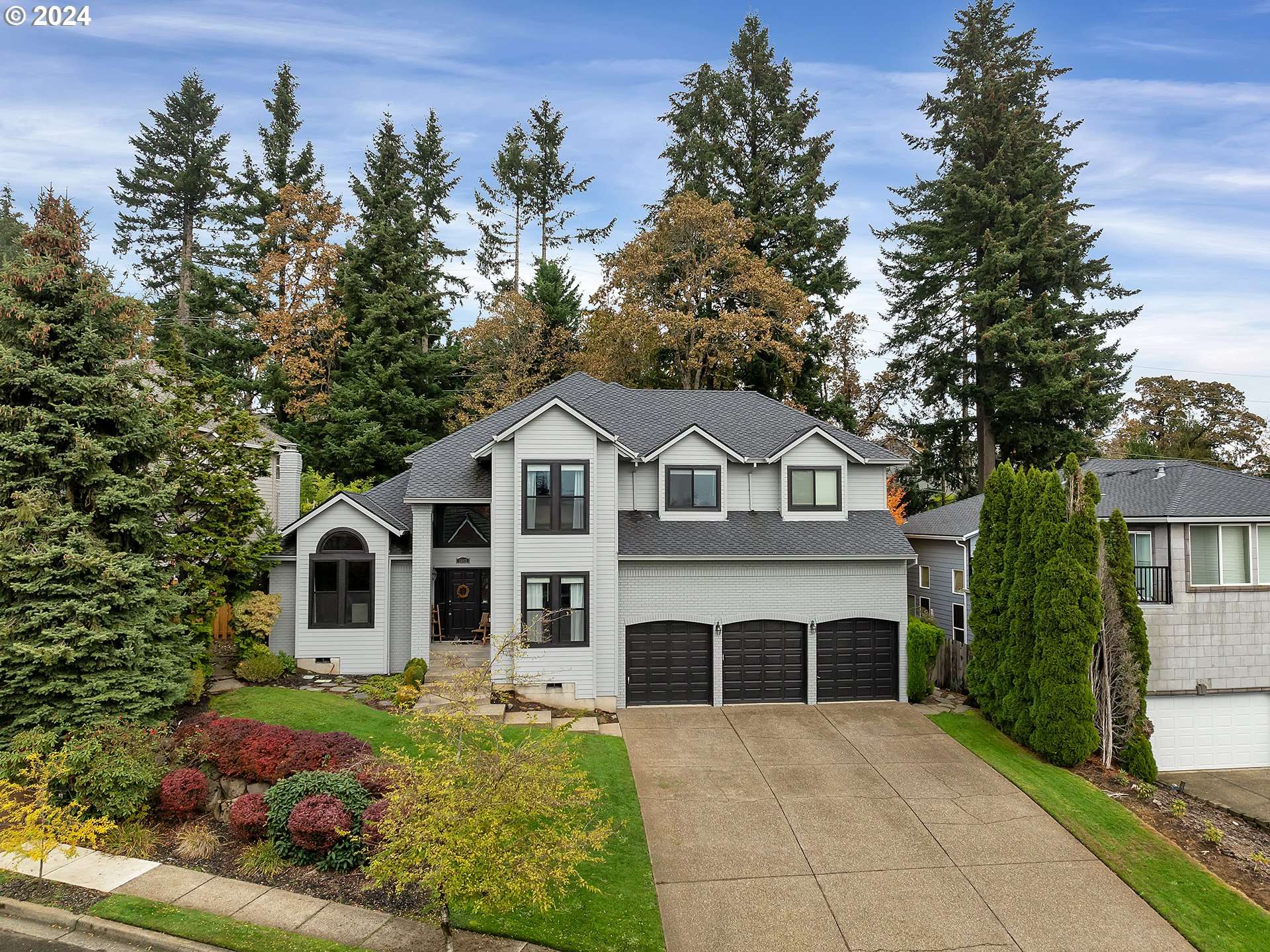 West Linn, OR 97068,3845 FAIRHAVEN DR