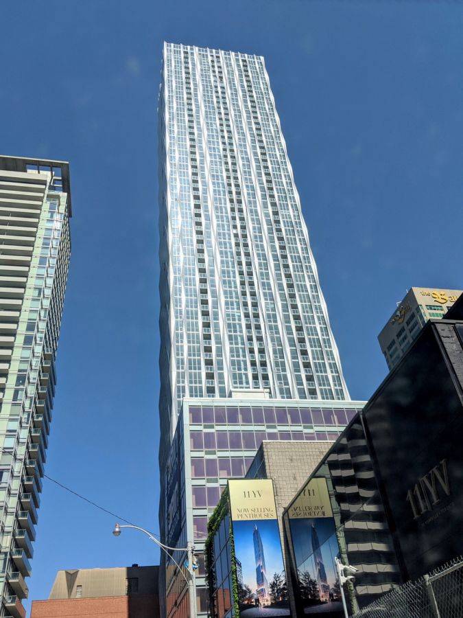 Toronto C02, ON M4W 1L1,1 Yorkville AVE #1908