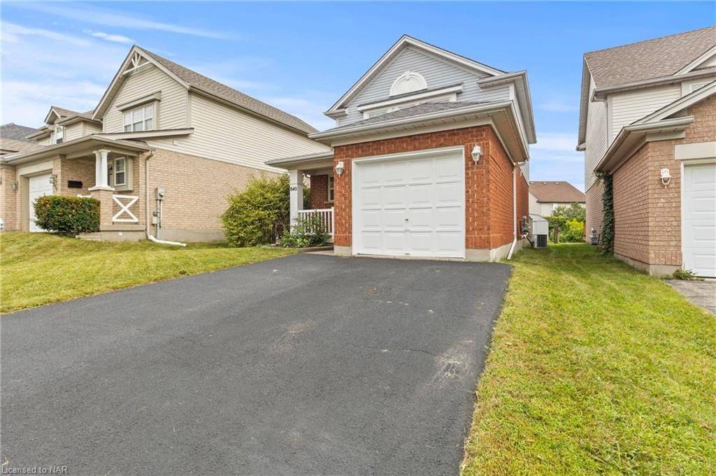 Kitchener, ON N2A 4B5,840 FAIRWAY CRES