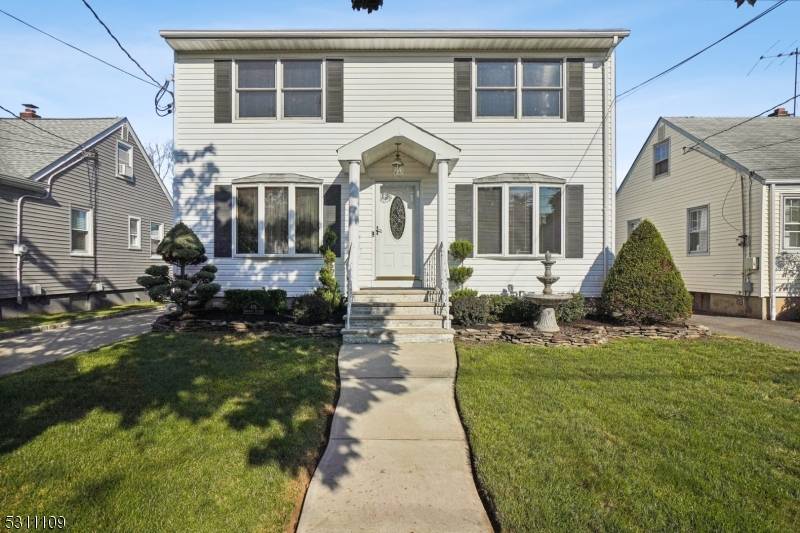 Linden City, NJ 07036,438 Fernwood Ter