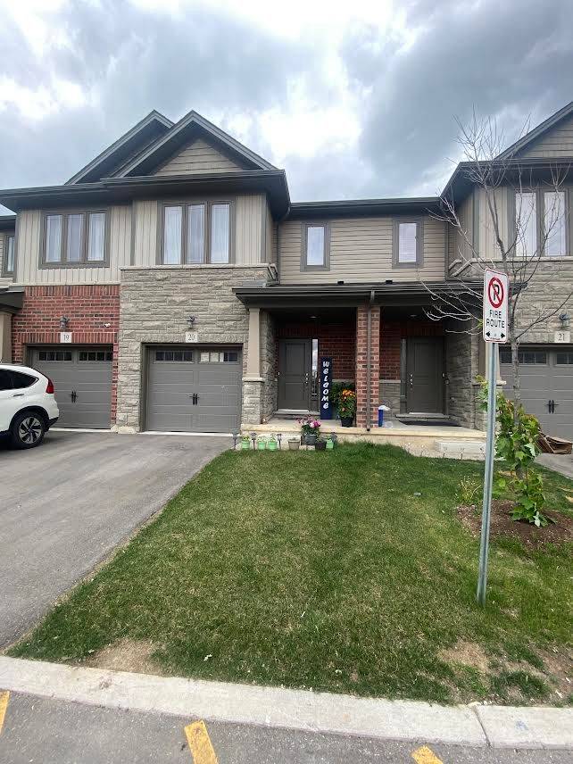 Brantford, ON N3T 0R6,77 Diana DR #6