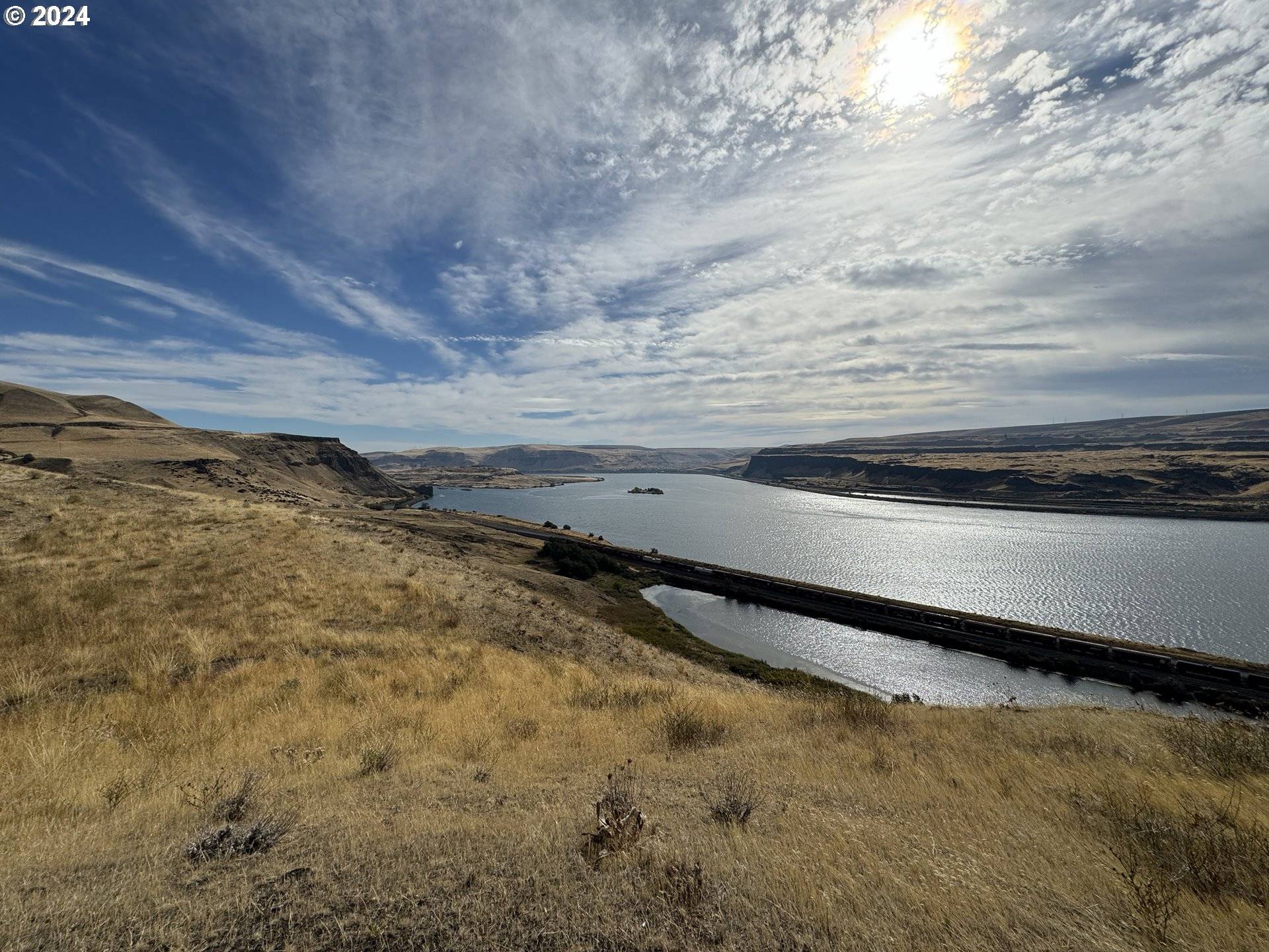 Wishram, WA 98673,2 WISHRAM RD