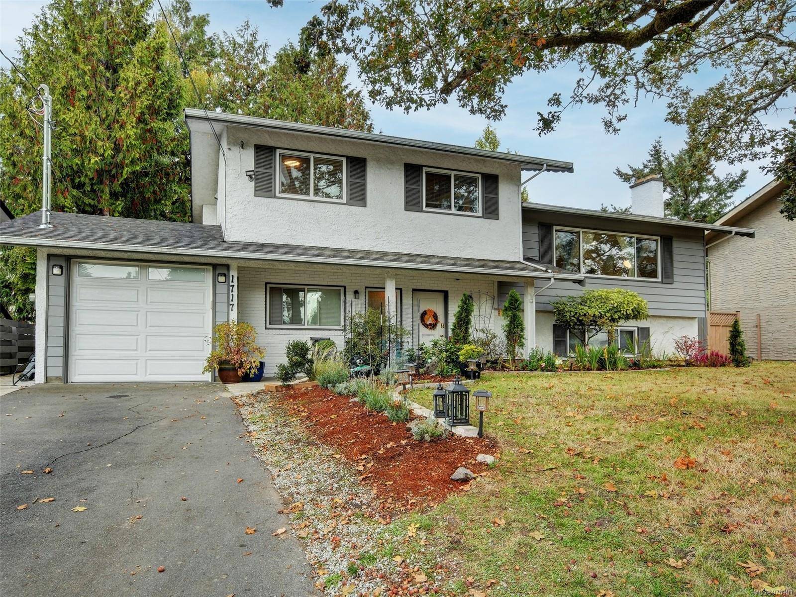 Saanich, BC V8N 2E6,1717 Kenmore Rd